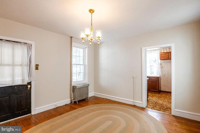 40 W WYOMISSING AVE, Mohnton, PA 19540