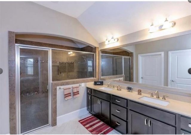 2513 Hailes Lane, College Station, TX 77845