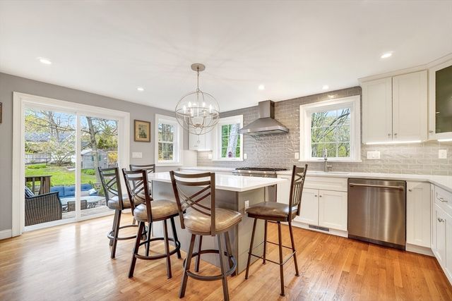 87 Payson Rd, Brookline, MA 02467