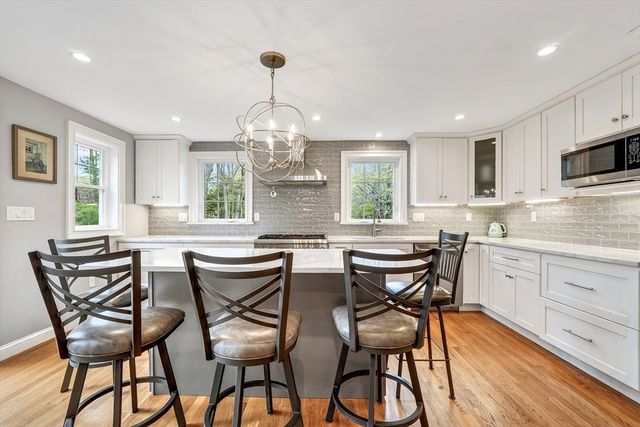 87 Payson Rd, Brookline, MA 02467