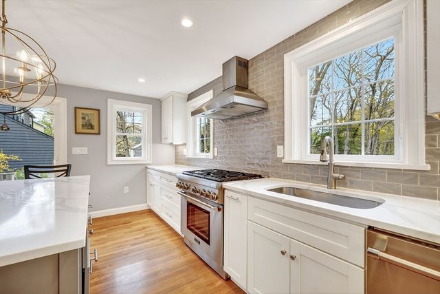 87 Payson Rd, Brookline, MA 02467