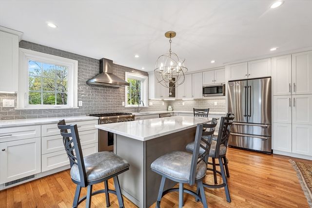 87 Payson Rd, Brookline, MA 02467