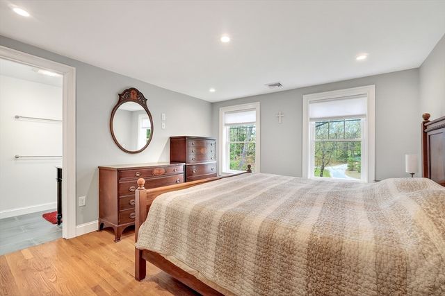 87 Payson Rd, Brookline, MA 02467
