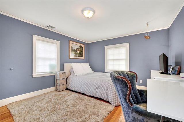 87 Payson Rd, Brookline, MA 02467