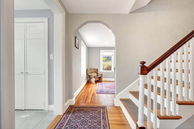 87 Payson Rd, Brookline, MA 02467