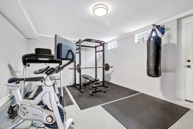 87 Payson Rd, Brookline, MA 02467