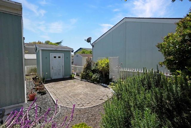 7 Seashell Circle, Half Moon Bay, CA 94019