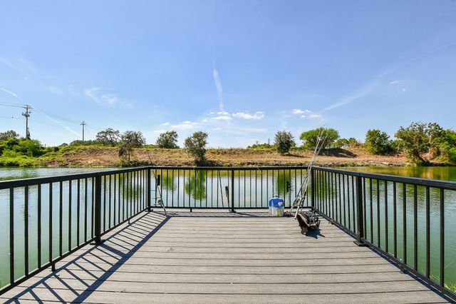 940 Chisos Street, Webster, TX 77598