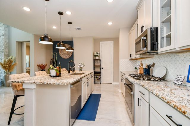 940 Chisos Street, Webster, TX 77598