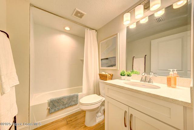 1805 Riverside Drive 504, Titusville, FL 32780