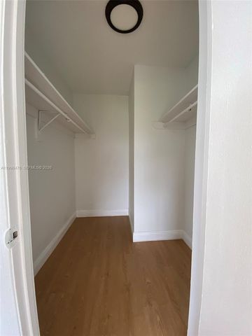 494 NW 165th St Rd C-601, Miami, FL 33169