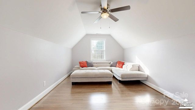 3670 9th Street Drive NE, Hickory, NC 28601