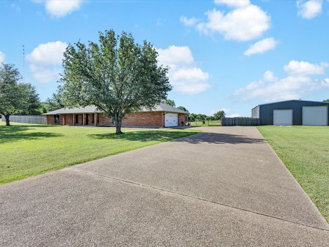 10401 Lisa Jean Drive, Crowley, TX 76036