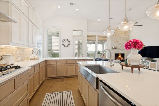 2133 Longspur Drive, Fort Worth, TX 76008