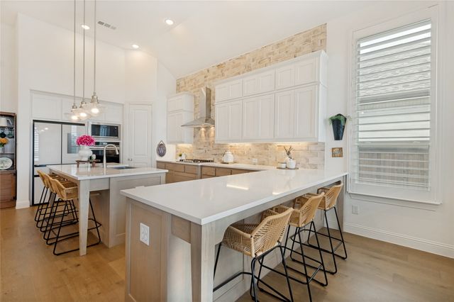 2133 Longspur Drive, Fort Worth, TX 76008