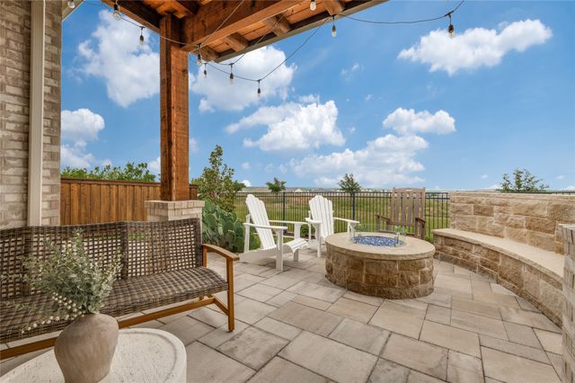 2133 Longspur Drive, Fort Worth, TX 76008