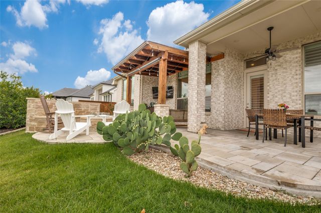 2133 Longspur Drive, Fort Worth, TX 76008
