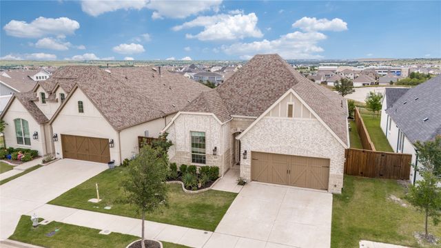 2133 Longspur Drive, Fort Worth, TX 76008