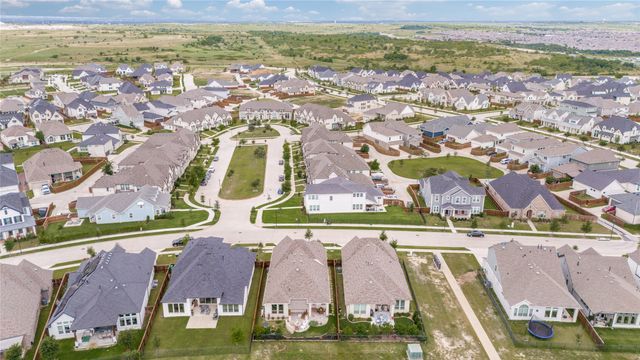 2133 Longspur Drive, Fort Worth, TX 76008