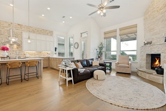2133 Longspur Drive, Fort Worth, TX 76008