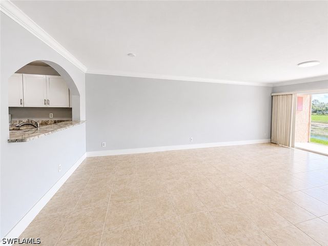 534 Augusta BLVD E104, Naples, FL 34113