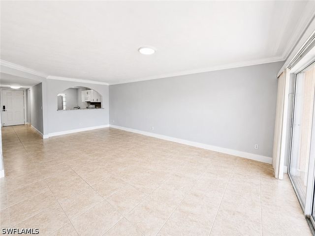 534 Augusta BLVD E104, Naples, FL 34113
