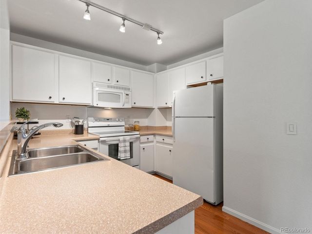 5277 Spruce Avenue, Castle Rock, CO 80104