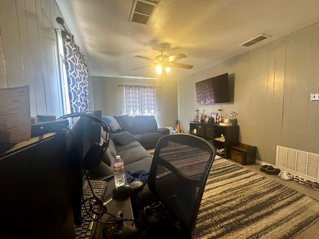 2710 Brazos Ave, Odessa, TX 79764