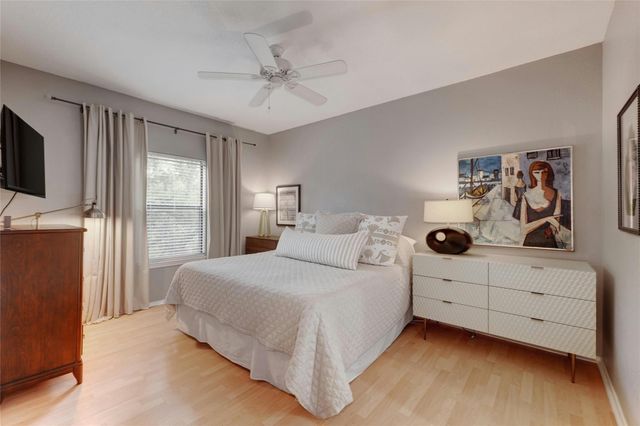4711 Spicewood Springs RD 1-201, Austin, TX 78759