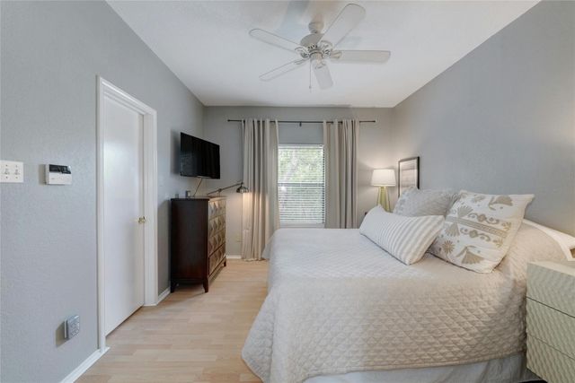 4711 Spicewood Springs RD 1-201, Austin, TX 78759