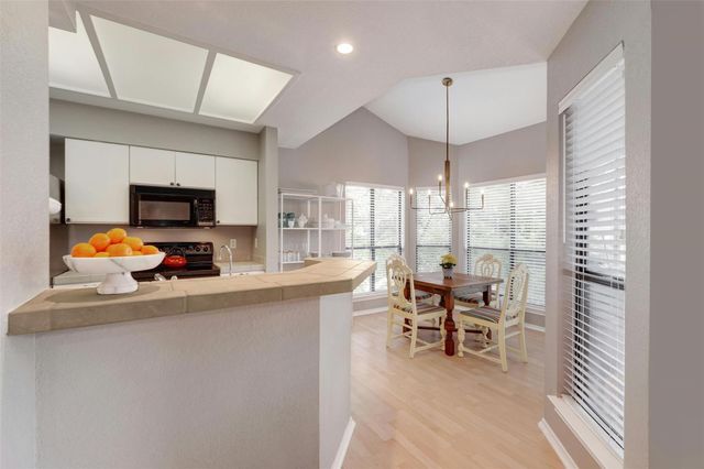 4711 Spicewood Springs RD 1-201, Austin, TX 78759