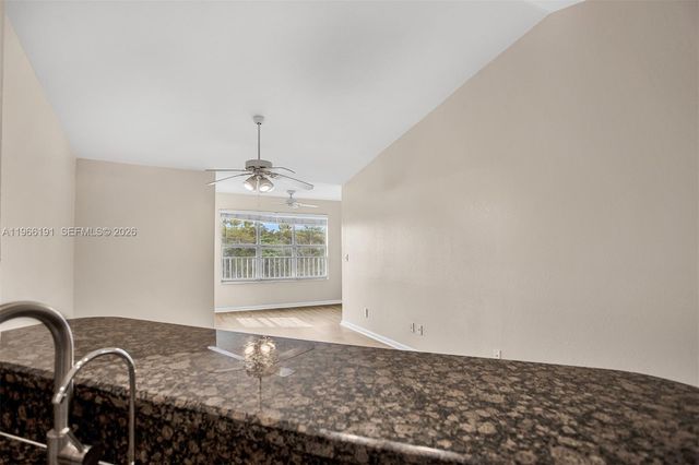 12650 Vista Isles Dr 926, Sunrise, FL 33325