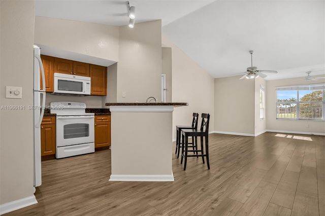 12650 Vista Isles Dr 926, Sunrise, FL 33325