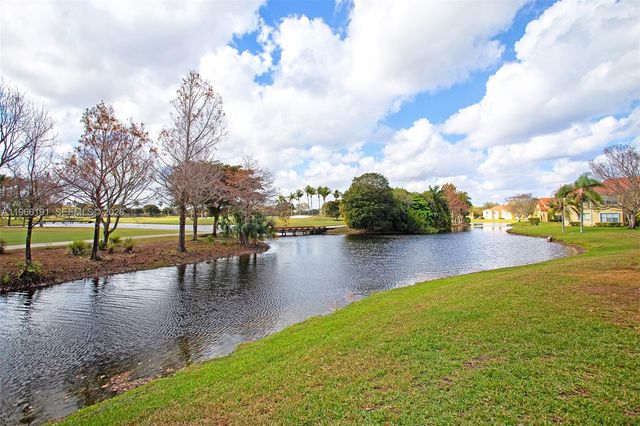 12650 Vista Isles Dr 926, Sunrise, FL 33325