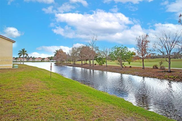 12650 Vista Isles Dr 926, Sunrise, FL 33325