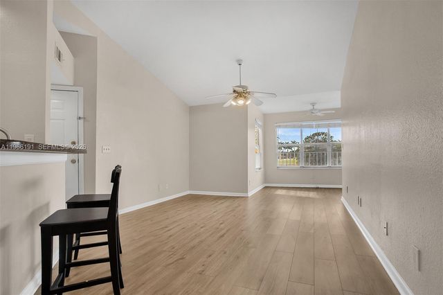 12650 Vista Isles Dr 926, Sunrise, FL 33325