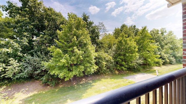 5615 Hampshire Lane, Ypsilanti, MI 48197