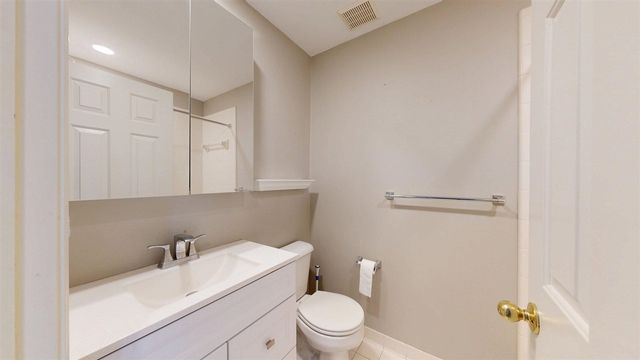 5615 Hampshire Lane, Ypsilanti, MI 48197