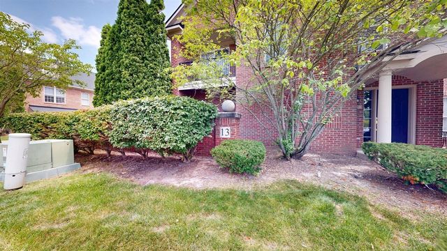5615 Hampshire Lane, Ypsilanti, MI 48197