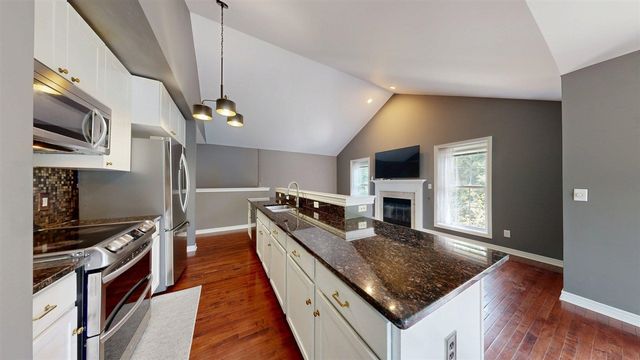 5615 Hampshire Lane, Ypsilanti, MI 48197