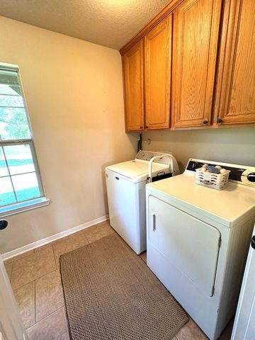 1228 County Road 348 LOOP, Gause, TX 77857