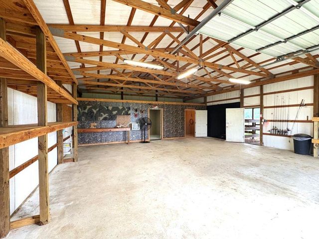 1228 County Road 348 LOOP, Gause, TX 77857