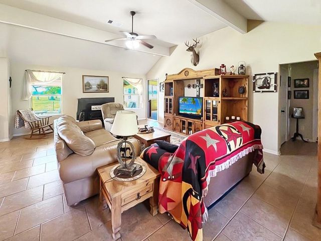 1228 County Road 348 LOOP, Gause, TX 77857