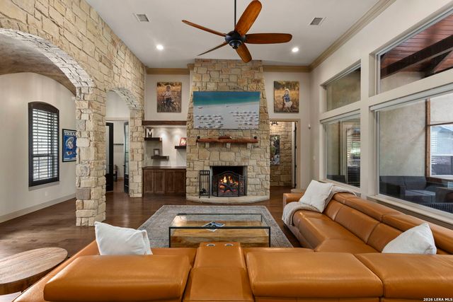 271 Copper TRCE, New Braunfels, TX 78132