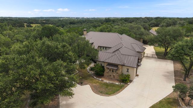 271 Copper TRCE, New Braunfels, TX 78132