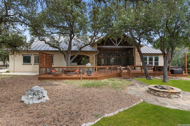 271 Copper TRCE, New Braunfels, TX 78132