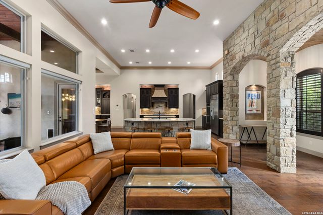271 Copper TRCE, New Braunfels, TX 78132