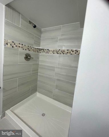 6107 BUCKLER RD, Clinton, MD 20735
