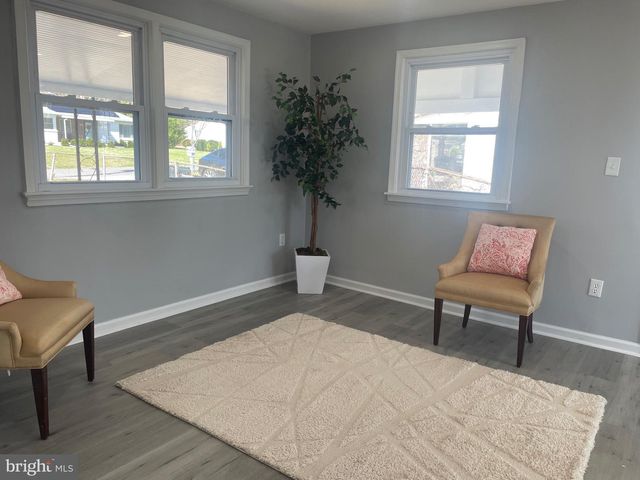 6107 BUCKLER RD, Clinton, MD 20735