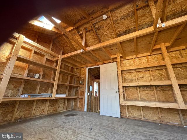6107 BUCKLER RD, Clinton, MD 20735